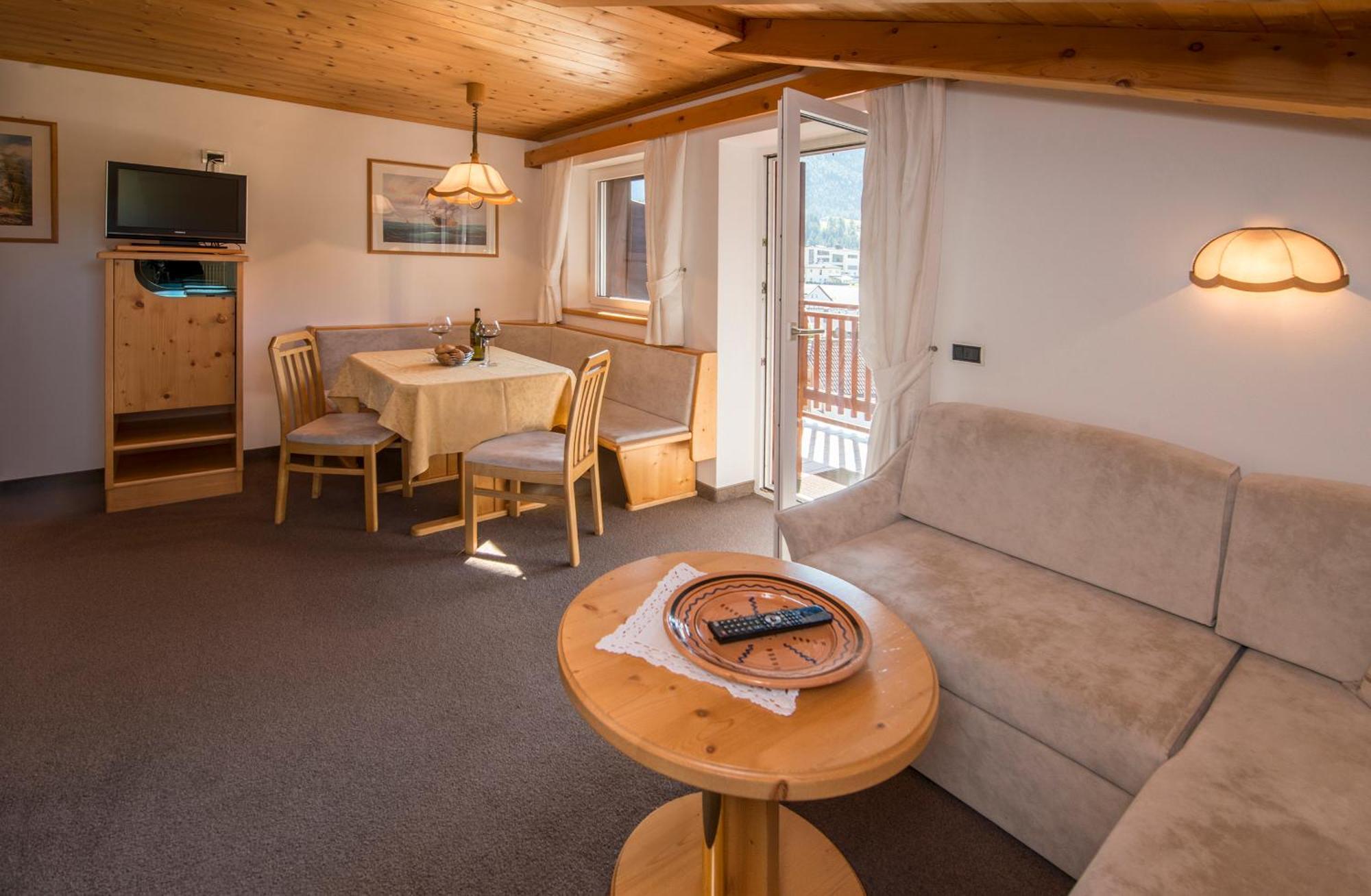 Appartamenti Olympic Santa Cristina Val Gardena Kamer foto
