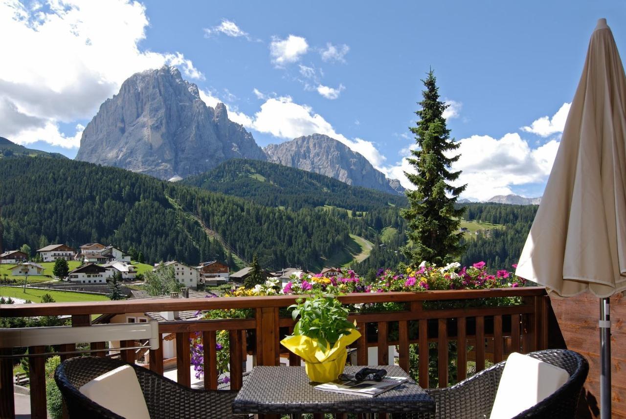 Appartamenti Olympic Santa Cristina Val Gardena Kamer foto